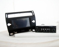 Autoradio 7" LCD DVD DVB-T NAVIGATORE GPS CITROEN C4 1din 6690C